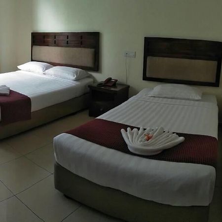 Sutera Hotel Seremban Buitenkant foto