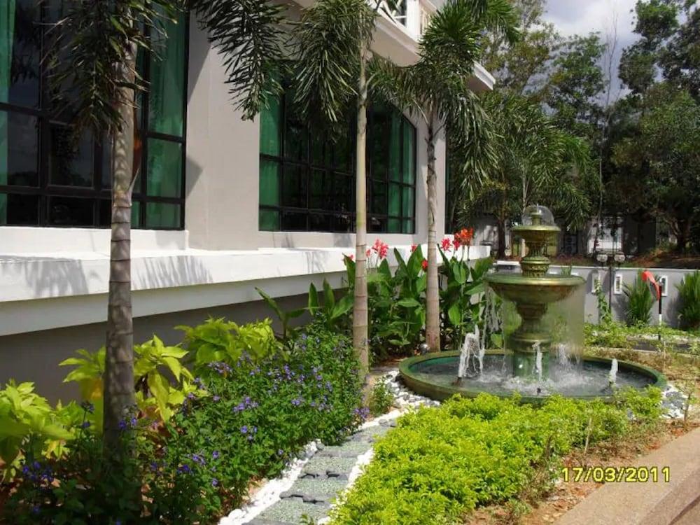 Sutera Hotel Seremban Buitenkant foto